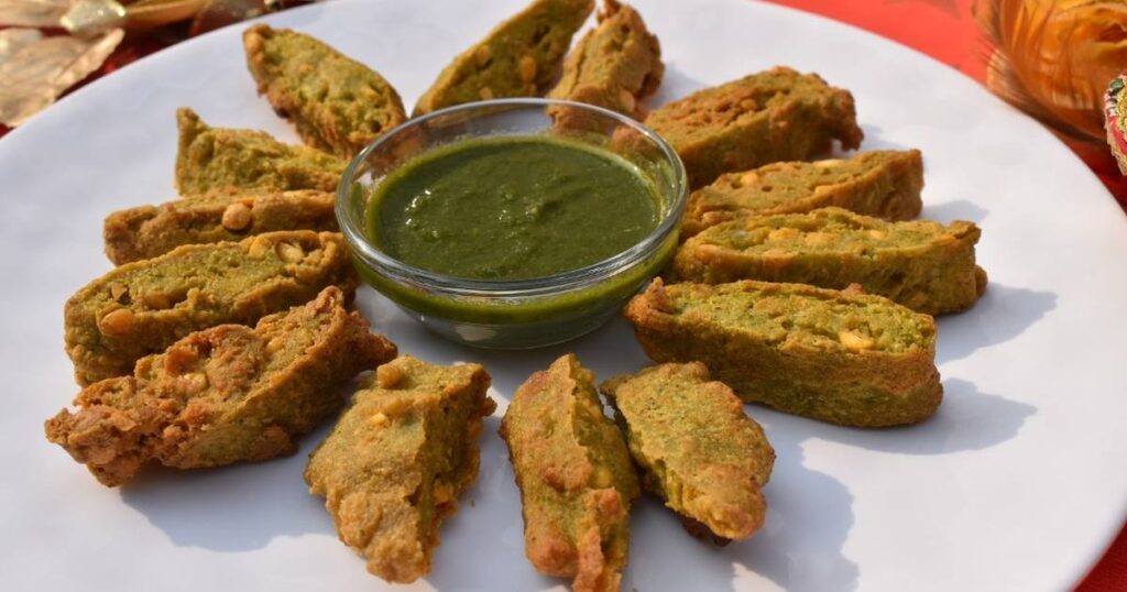 Kalmi Vada - Food of Rajasthan